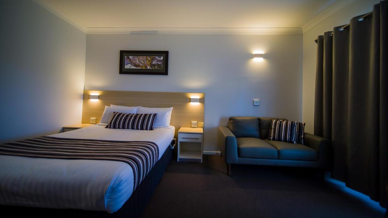 Hamilton'S Queanbeyan Motel Esterno foto