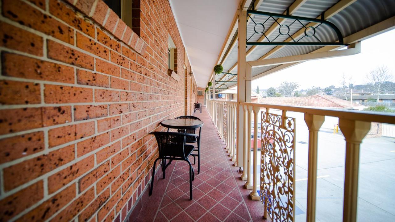 Hamilton'S Queanbeyan Motel Esterno foto