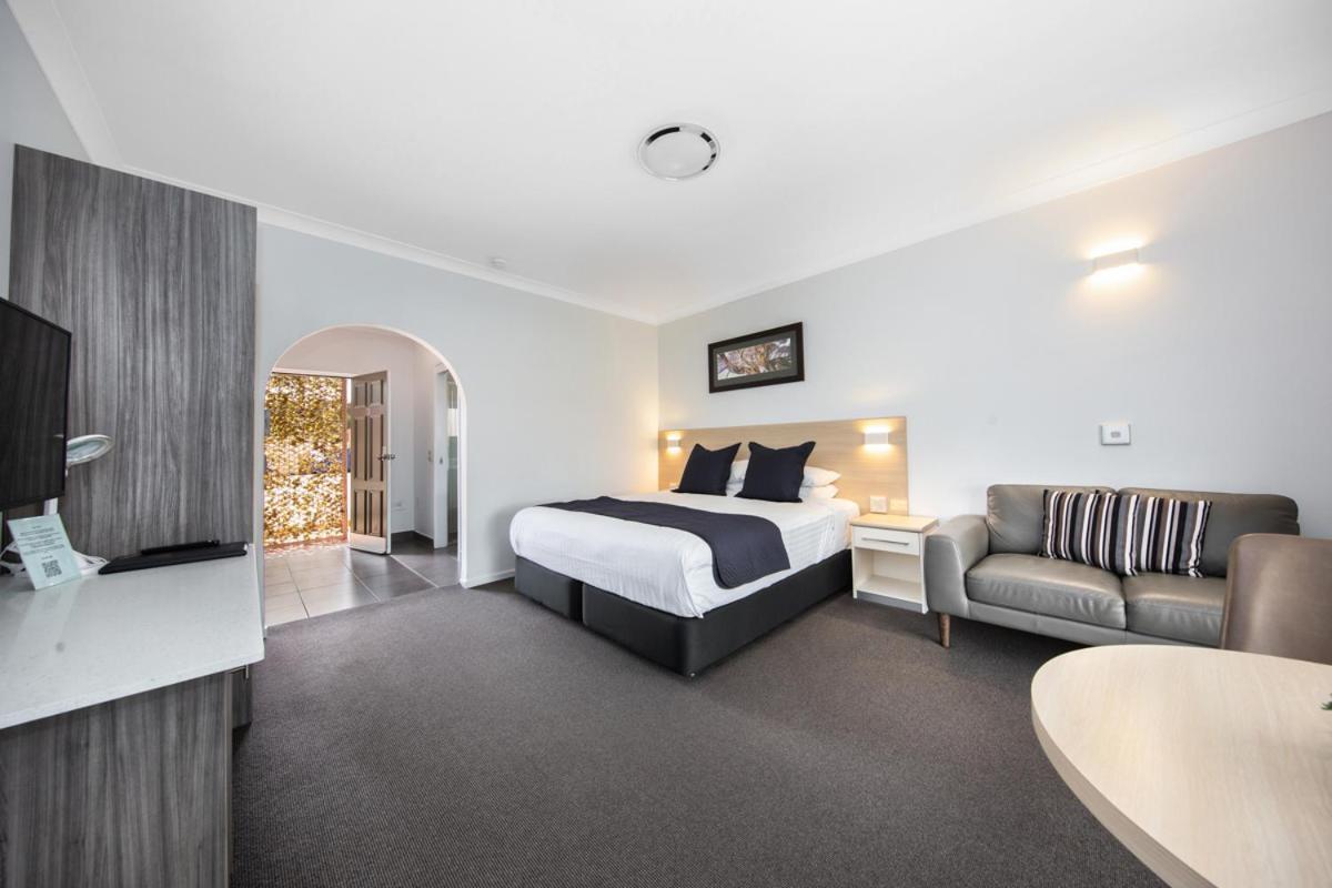 Hamilton'S Queanbeyan Motel Esterno foto
